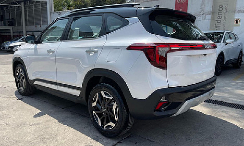 Kia Seltos 2024...