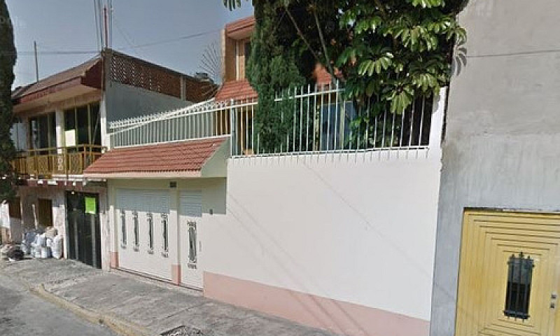 Amplia Casa En La Au...