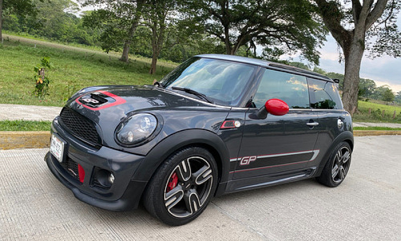 Mini John Cooper Wor...