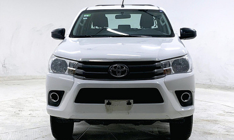 Toyota Hilux 2019...