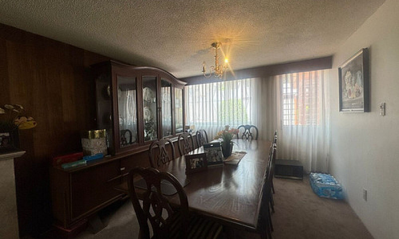 Casa En Venta, Ciuda...