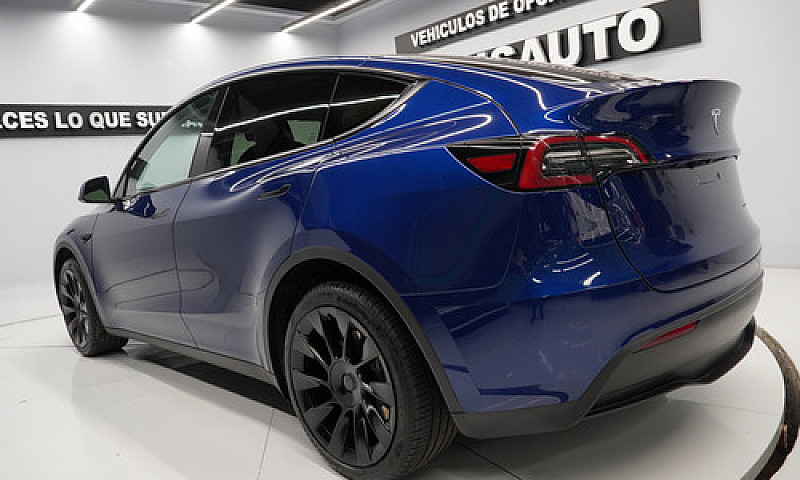 2023 Tesla Y Dual Mo...