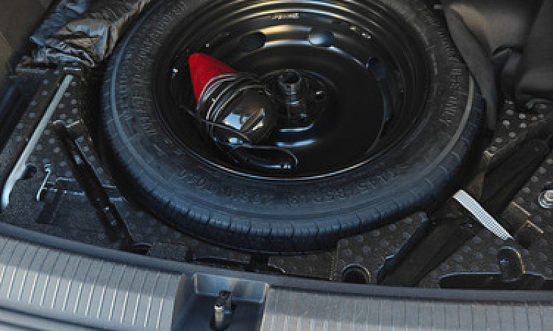 Volkswagen Tiguan 1....