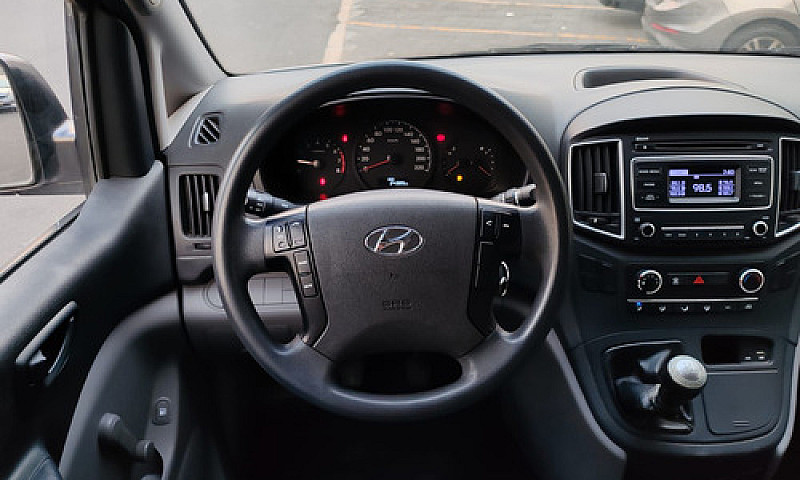 Hyundai Starex 2019...