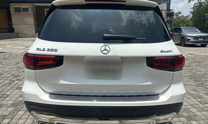 Mercedes-Benz Clase ...