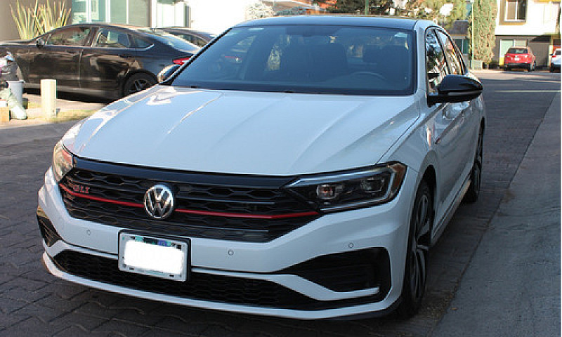 Volkswagen Jetta 2.0...