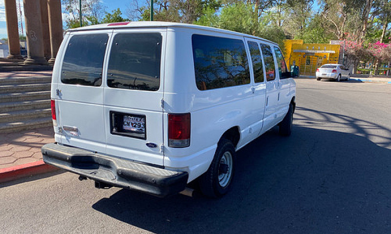 Van Ford E-350 Súper...