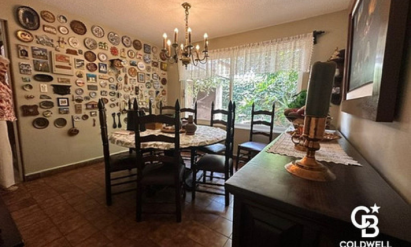 Casa En Venta, Colon...