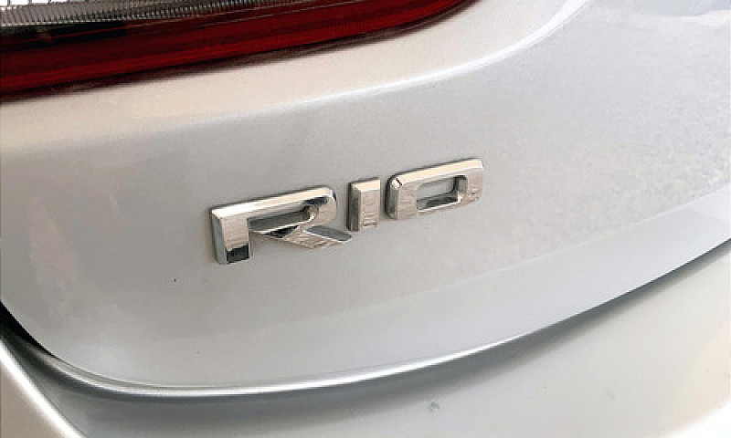 Kia Rio 2021...