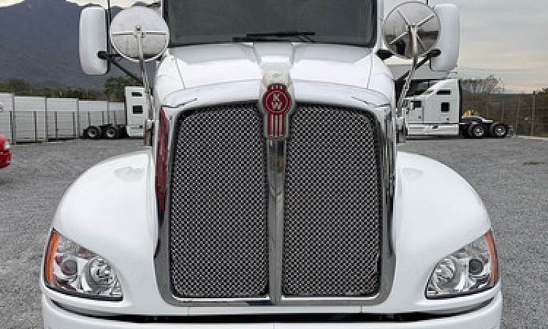 Kenworth T660 Aeroca...