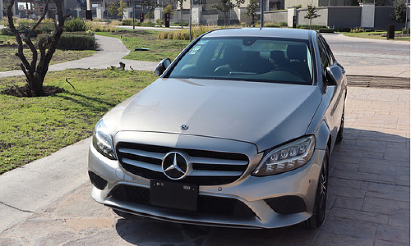 Mercedes-Benz Clase ...