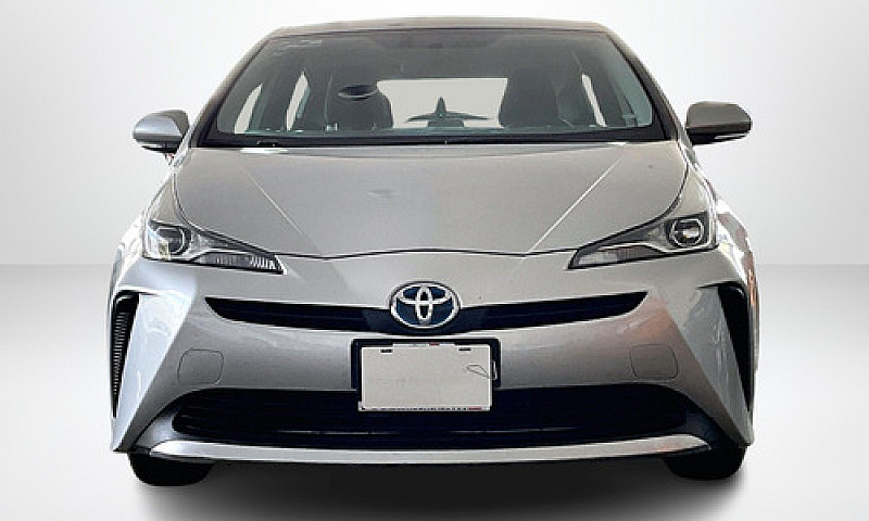 Toyota Prius 2020...