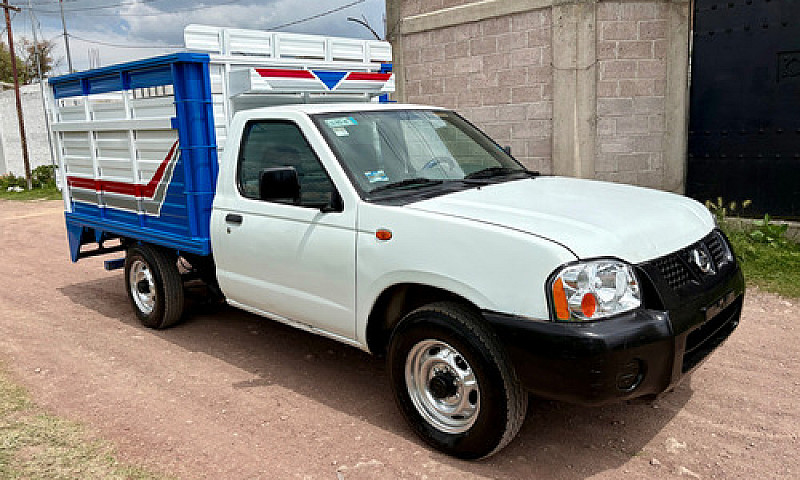 Nissan Np300 2.4 Cha...
