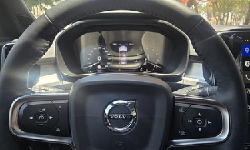 Volvo Xc40 T5 Moment...