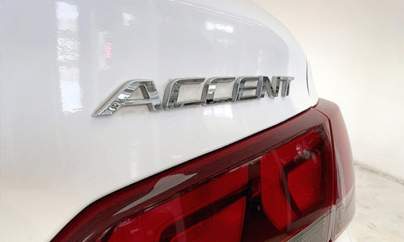 Hyundai Accent 2018...
