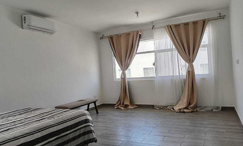 Casa En Venta Equipa...