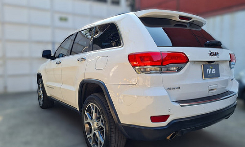 Jeep Grand Cherokee ...