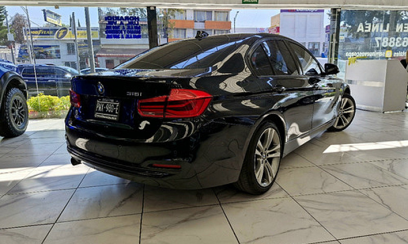 Bmw  Serie 3  2018...