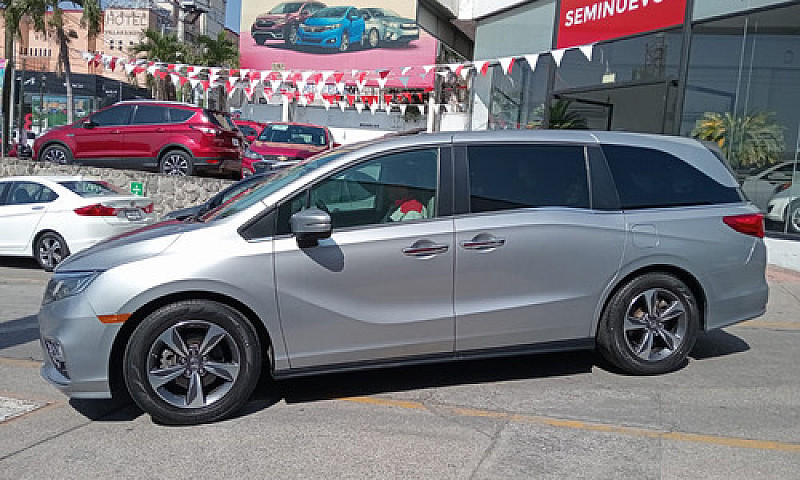 Honda Odyssey 2018...