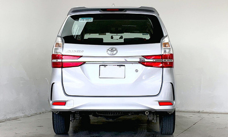 Toyota Avanza 2021...