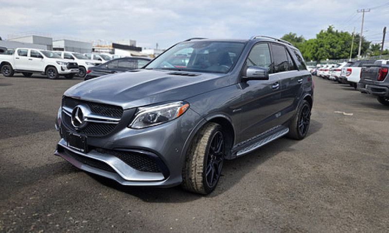 Mercedes-Benz Clase ...