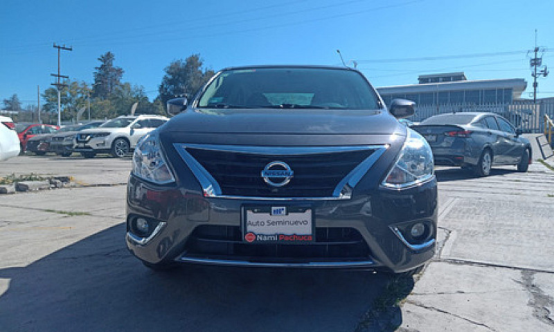 Nissan Versa 2018 4P...