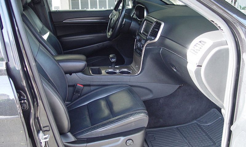 Jeep Grand Cherokee ...
