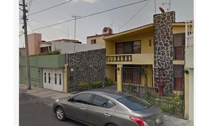 Venta De Casa En San...