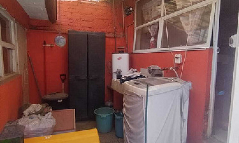 Casa En Venta, Viver...