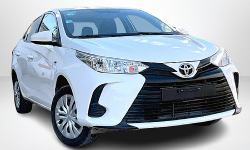 Toyota Yaris 2022...