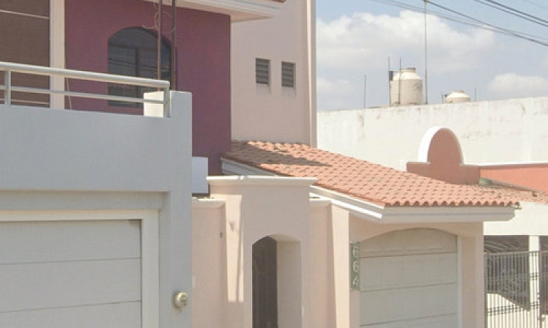 Casa En Venta, Recup...