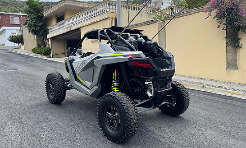 Rzr Turbo R Ultimate...