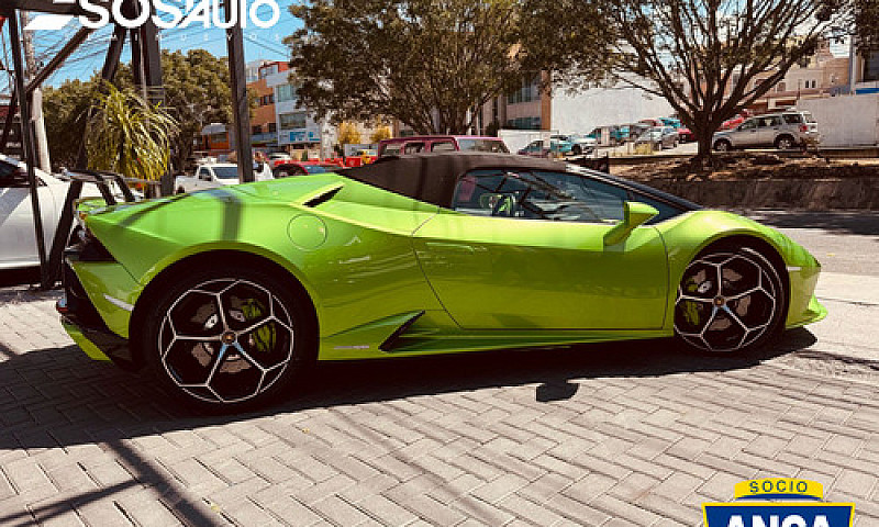 Lamborghini Huracán ...