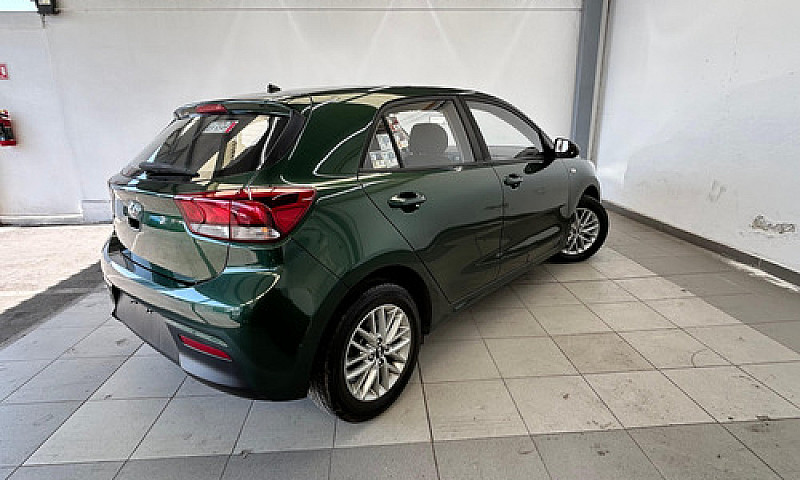 Kia Forte Hb 2019...