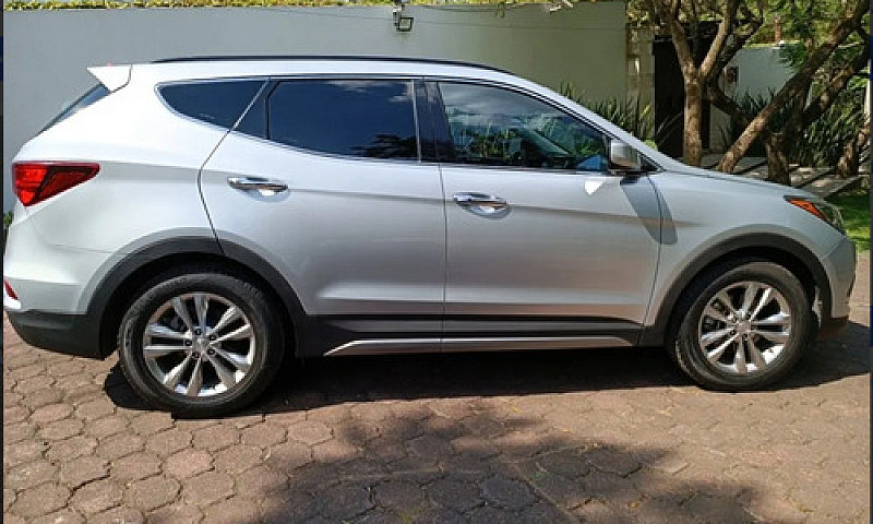 Hyundai Santa Fe 2.0...