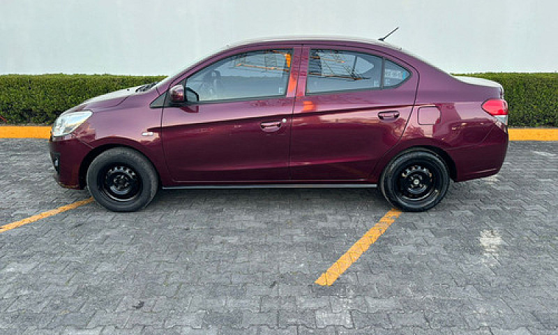 Mitsubishi Mirage 20...