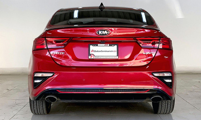Kia Forte 2020...