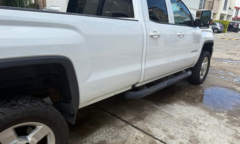 Gmc Sierra Sle 2500H...