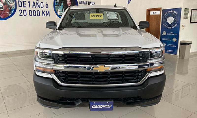 Chevrolet Silverado ...