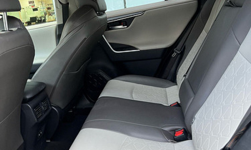 Toyota Rav4 2019...
