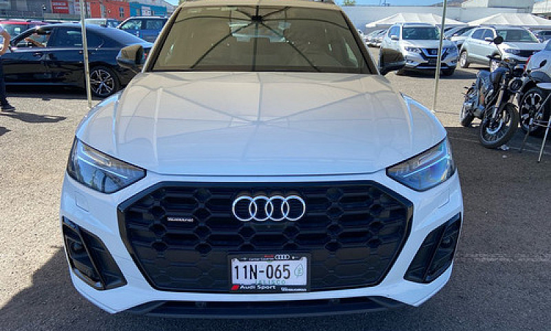 Audi Q5 2021...