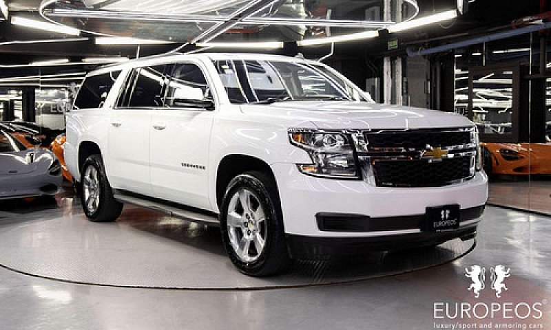 Chevrolet Suburban 5...