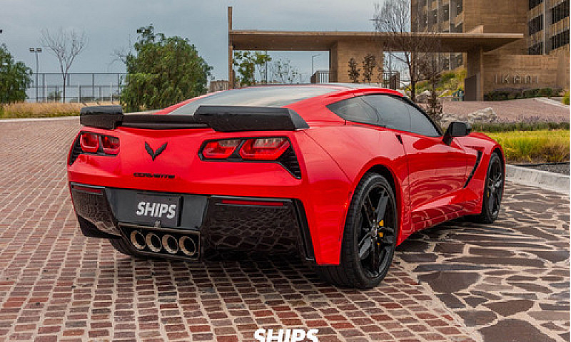 Chevrolet Corvette 2...