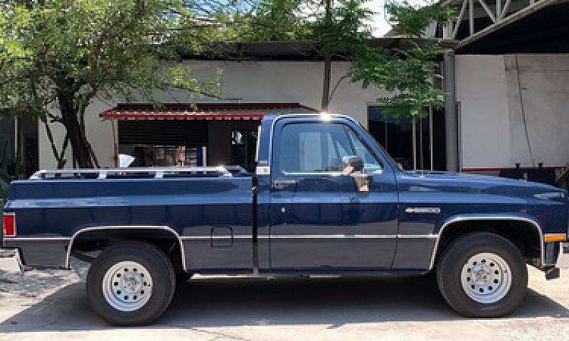 Chevrolet  Cheyenne ...