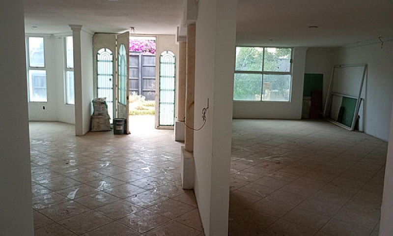 Se Vende Bonita Casa...