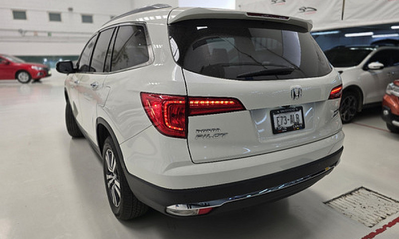 Honda Pilot 2016 Pil...