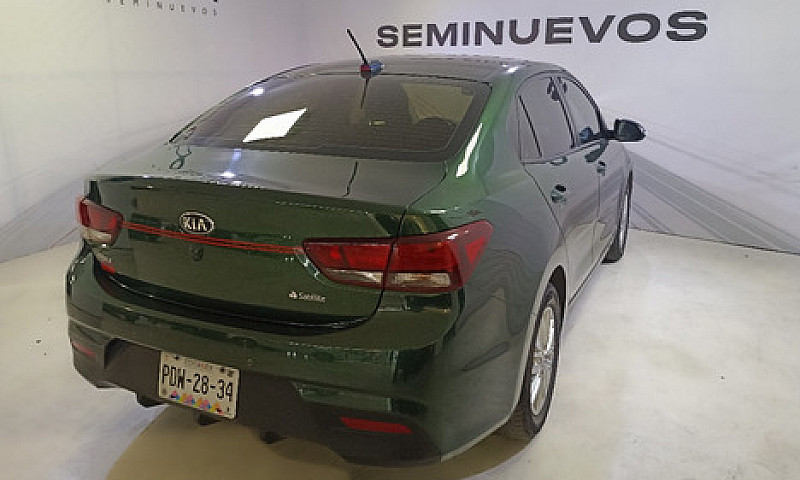 Kia  Kia Rio Sedan  ...