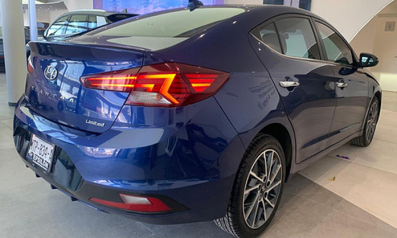 Hyundai Elantra 2019...