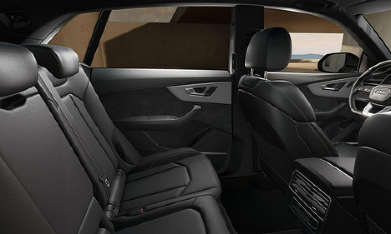 Audi Q8 Phev 60 Tfsi...