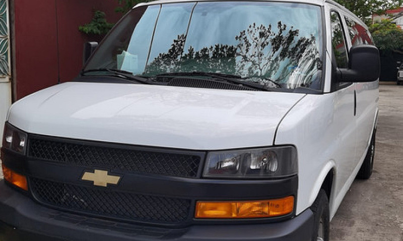 Chevrolet Express 6....